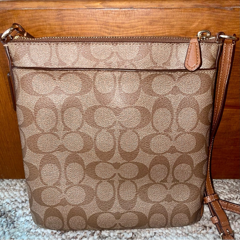 Coach Monogram Brown Crossbody - Picture 4 of 12